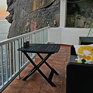https://sea-lovers-nest.tenerifehoteles.net