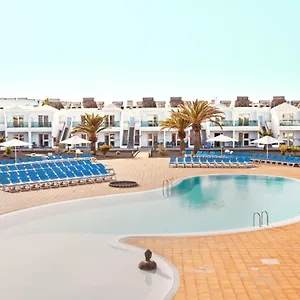 https://lanzarote-palm-puerto-del-carmen-hotel.in-canary-islands.com